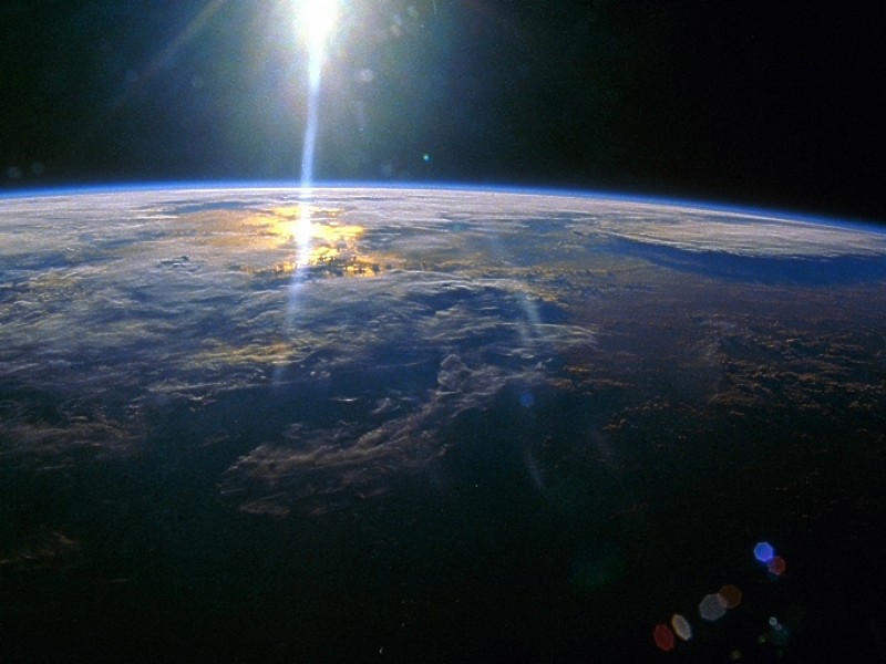 Mike Earthshot14 - Wallpaper.jpg