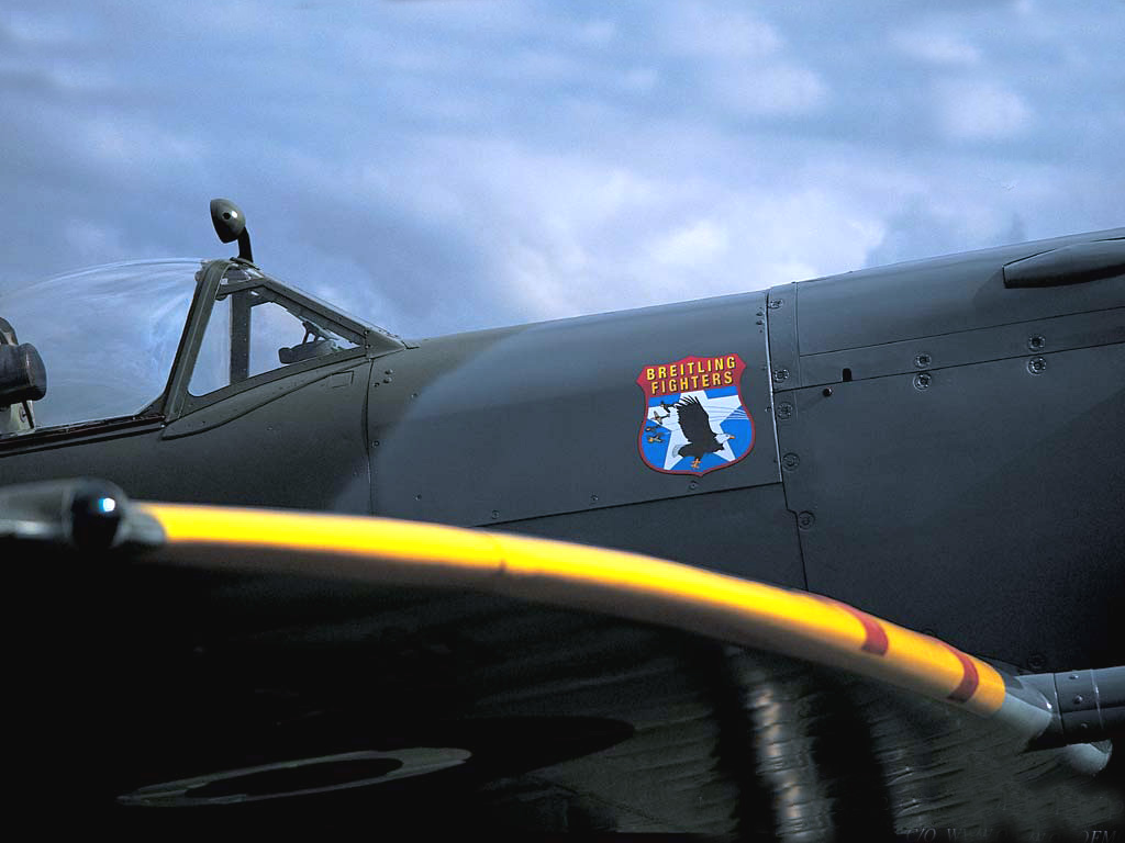 RAF-restored spitfires 9.jpg