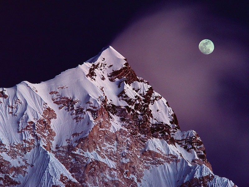 Mount Nuptse, Nepal.jpg