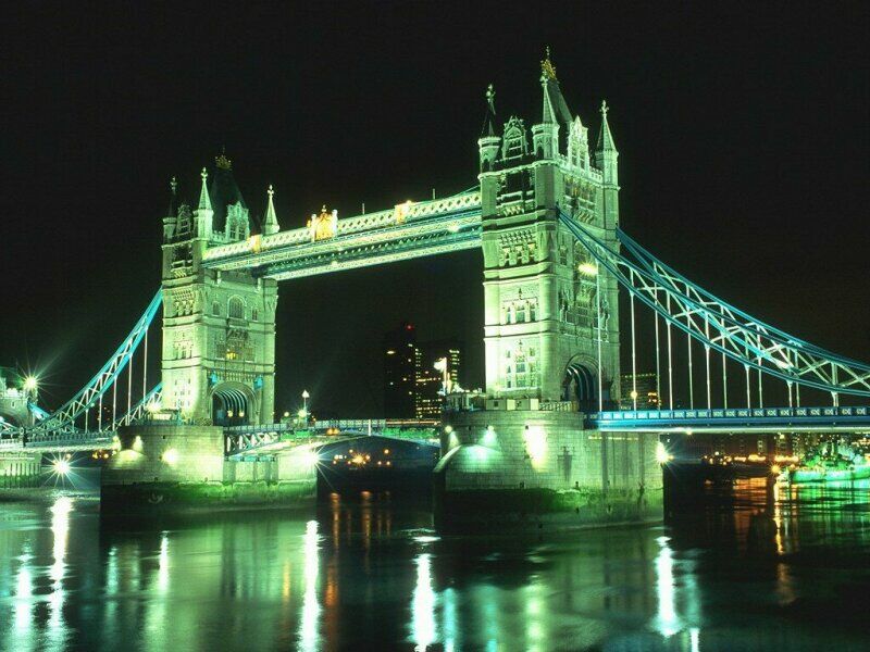 Tower Bridge.jpg