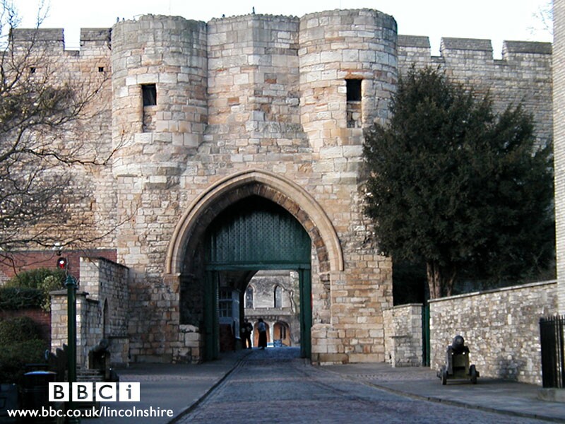 Lincoln Castle_800x600.jpg