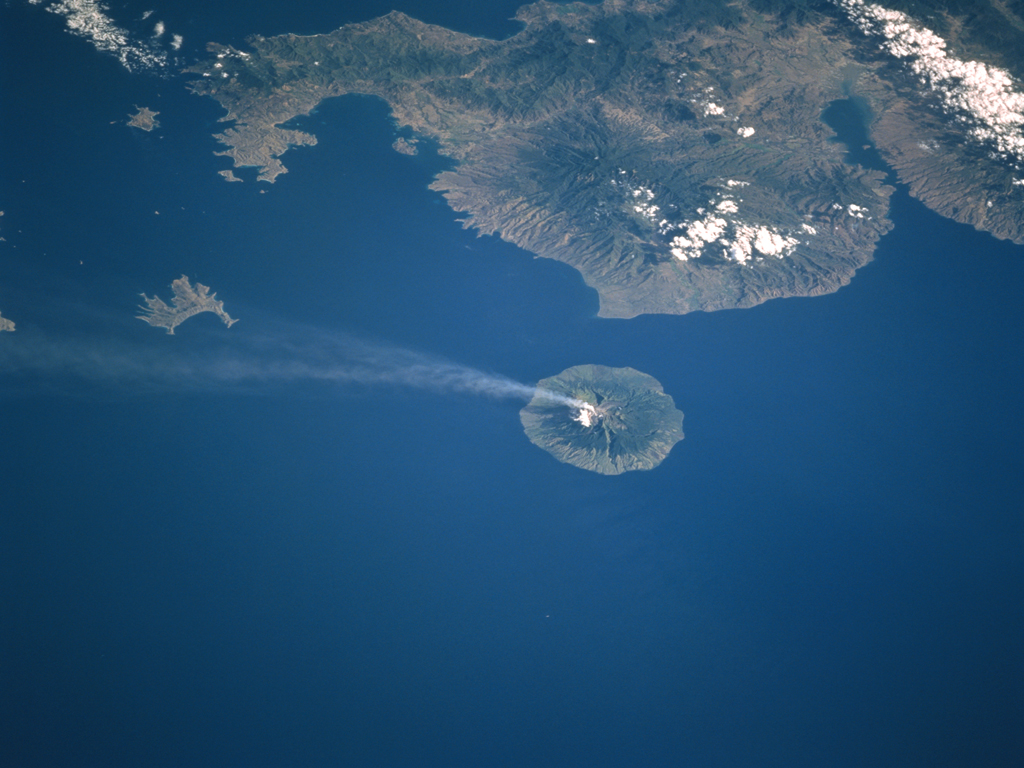 Sangeang-Isle_Indonesia0797.jpg