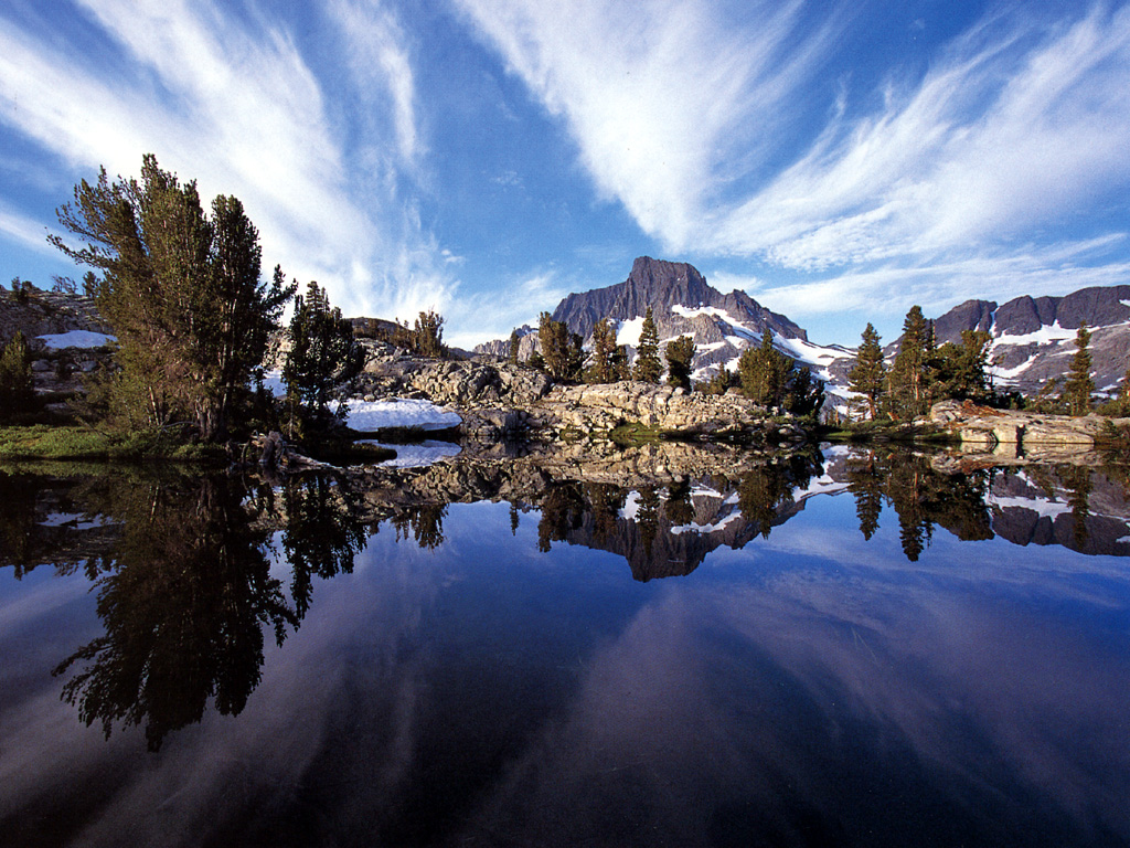 JLM-California-Mount Ritter-Banner Peak-Thousand Island Lake.jpg