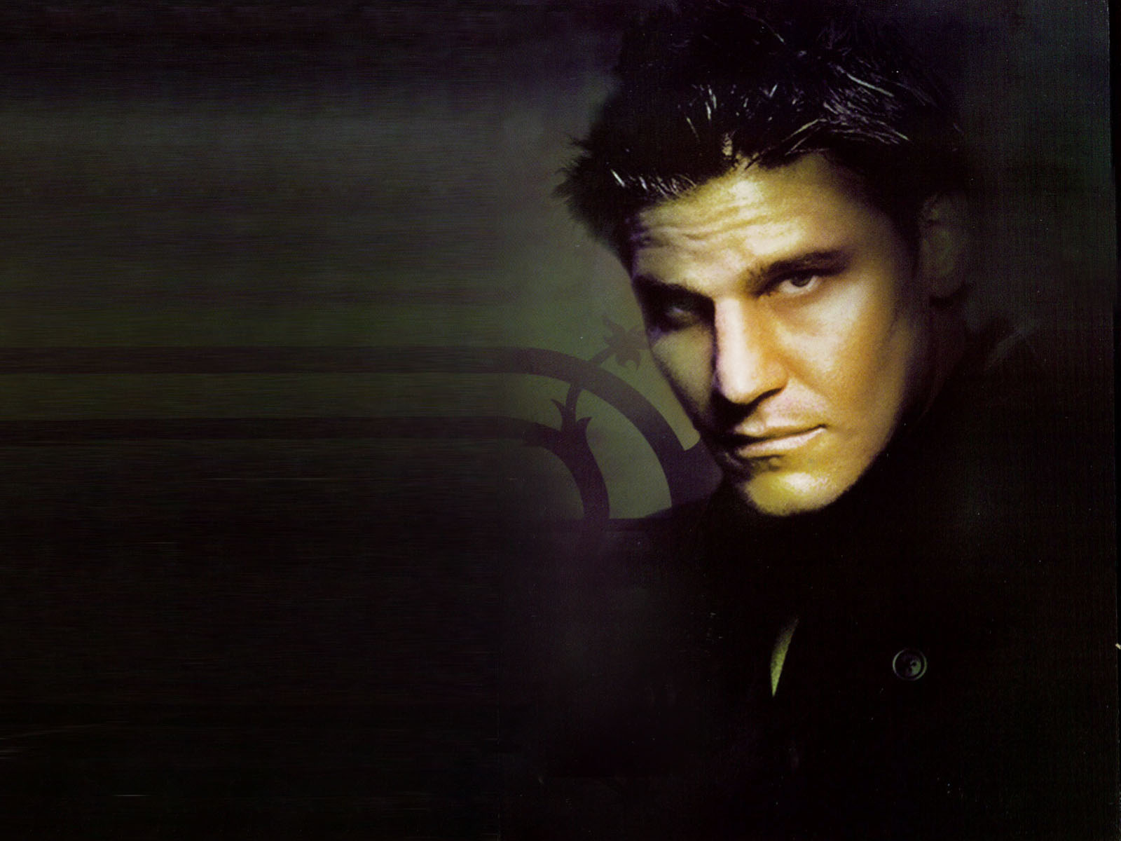 sb-buffy-s3DVD-003.jpg
